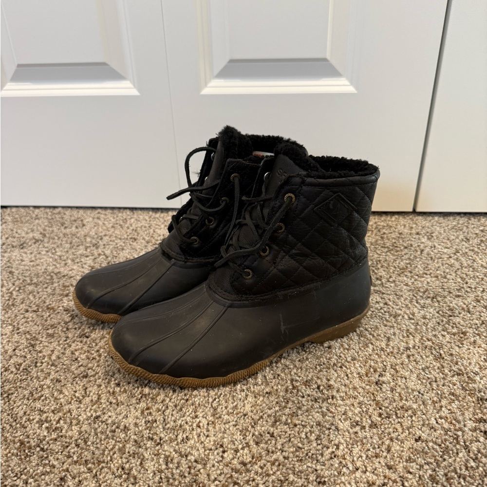 Fleece insulated Sperry boots